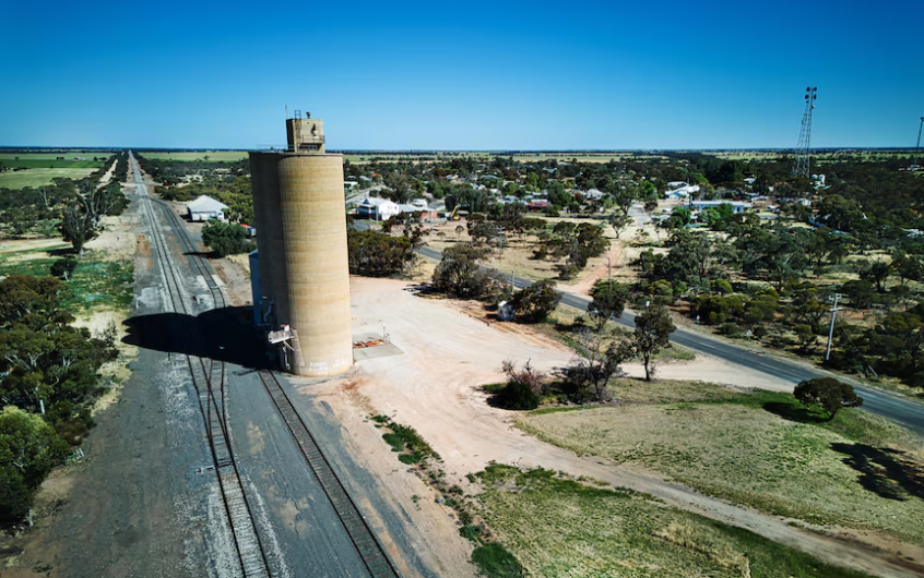 Free or cheap house scheme